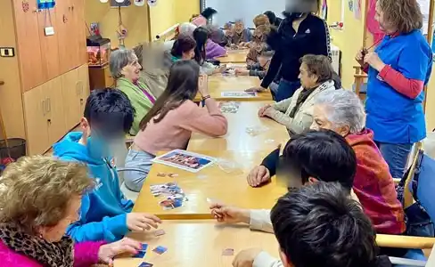 ¿Qué ofrecemos? Programa intergeneracional en AFA Guardo