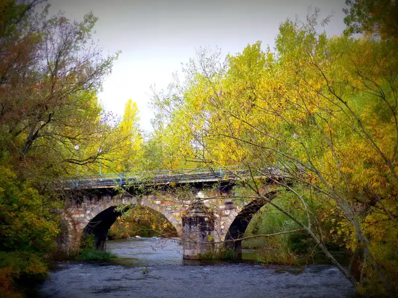 Puente sobre el Río Carrión en mis recuerdos de Guardo. AFA Guardo